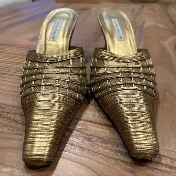 Women's gold bronze kitten heels metal metallic leather open back size 8 slides - Picture 5 of 15